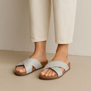 Italeau Gray Morena Croc Slide Sandal